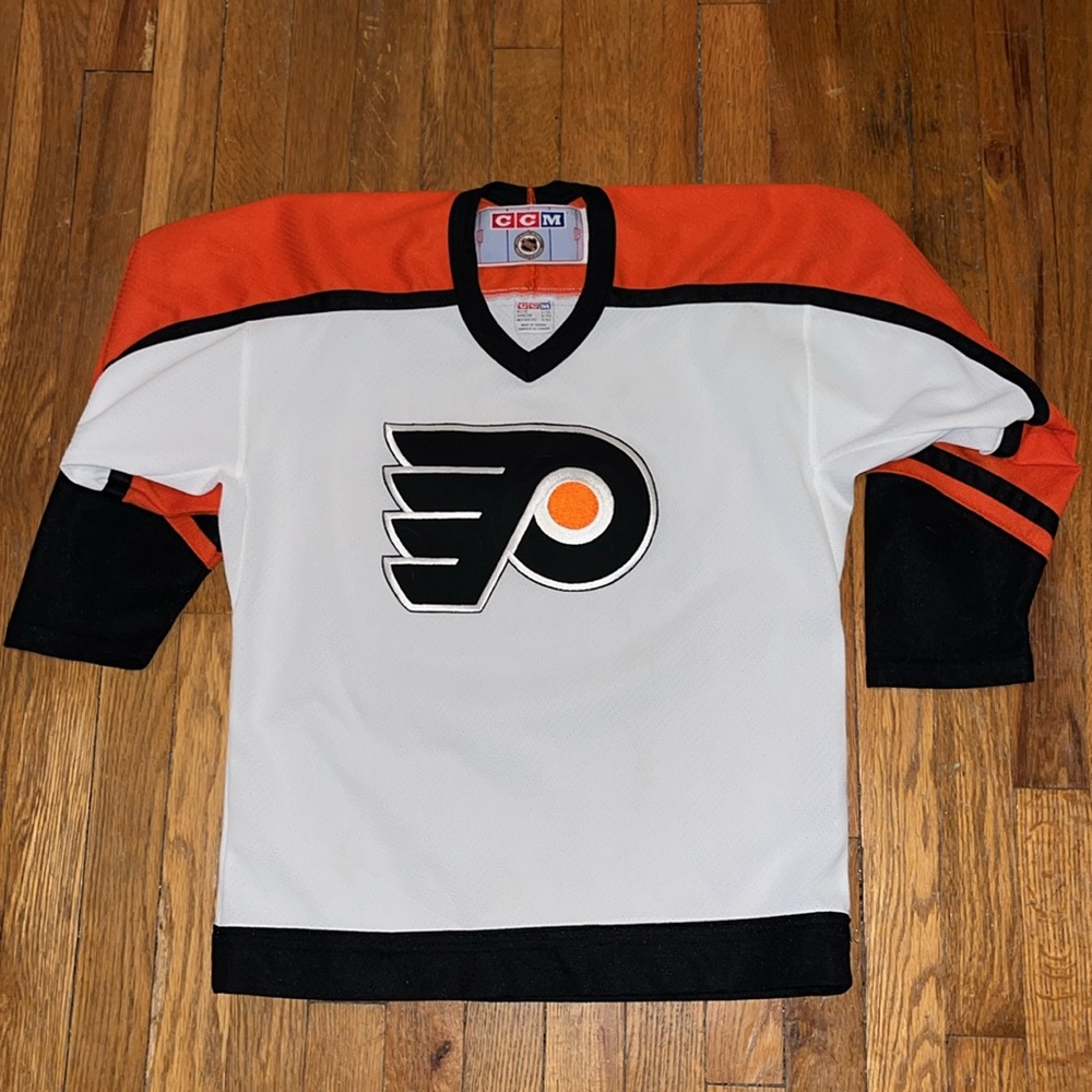 CCM Old School Philadelphia Flyers NHL Hockey Jersey | Boys L/XL